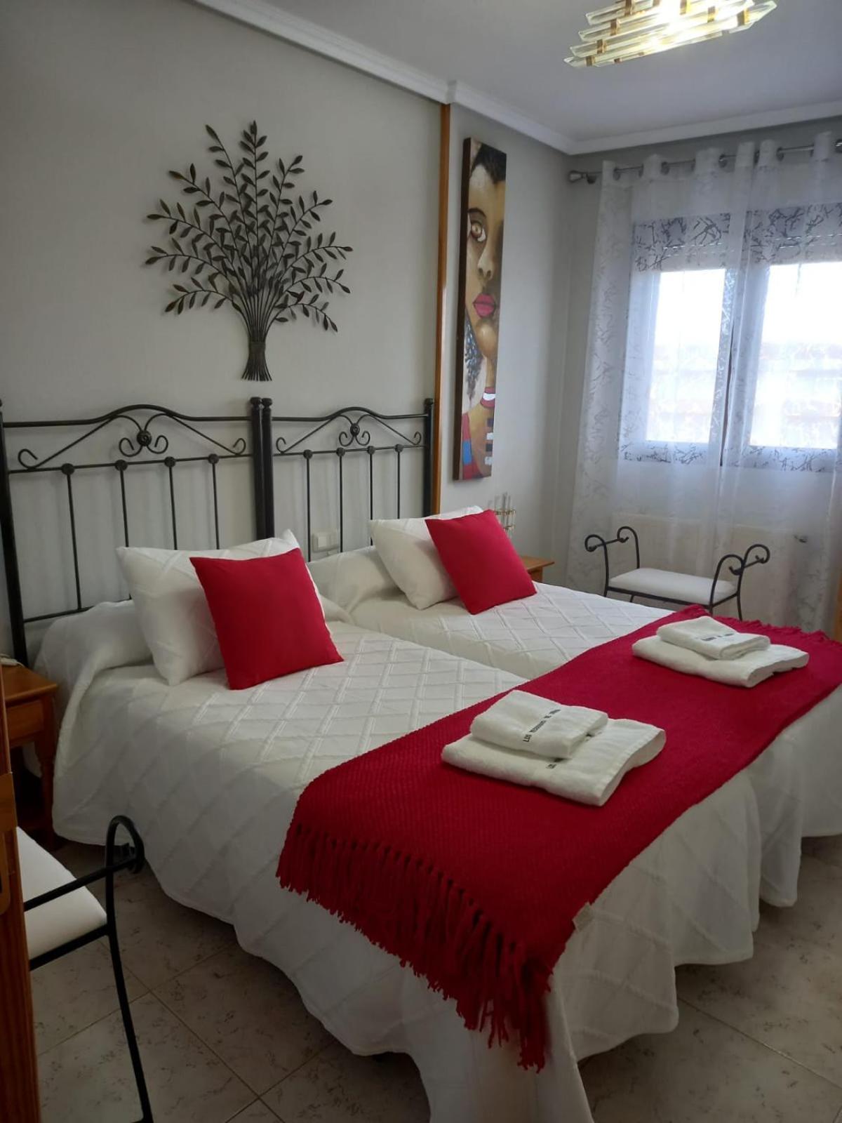 Vut Los Recuerdos De Sandra Apartment El Barco de Ávila Екстериор снимка